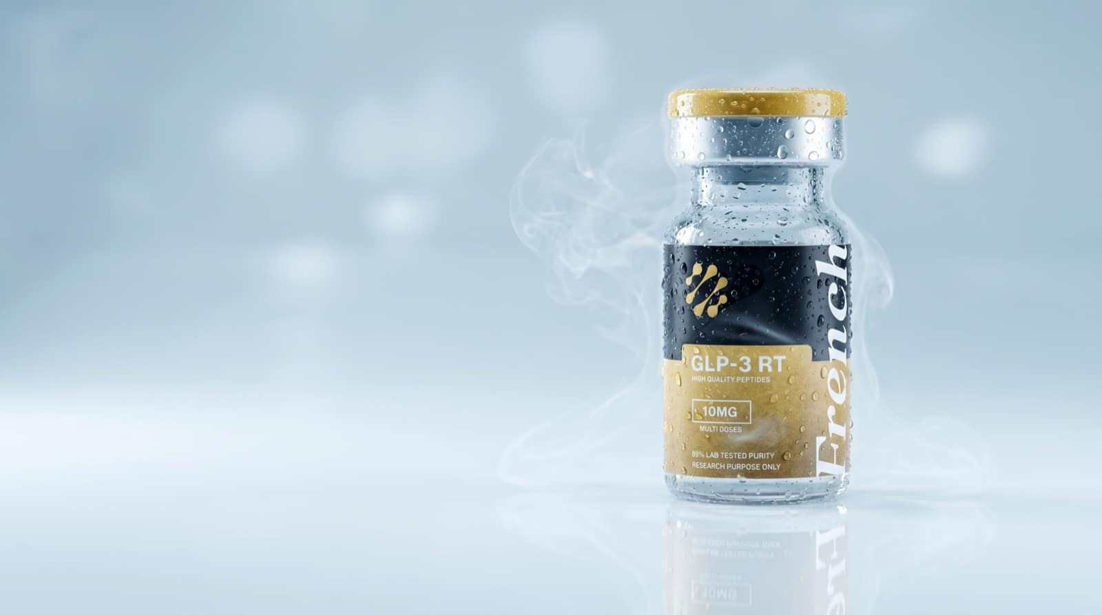 Flacon de peptide sorti du froid couvert de condensation, illustration du piège de l'humidité